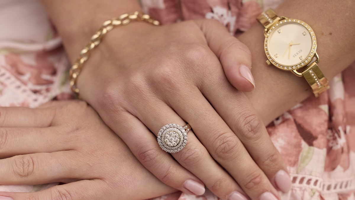 Dreaming of Jewellery? Prouds The Jewellers Boxing Day Sale is on now!