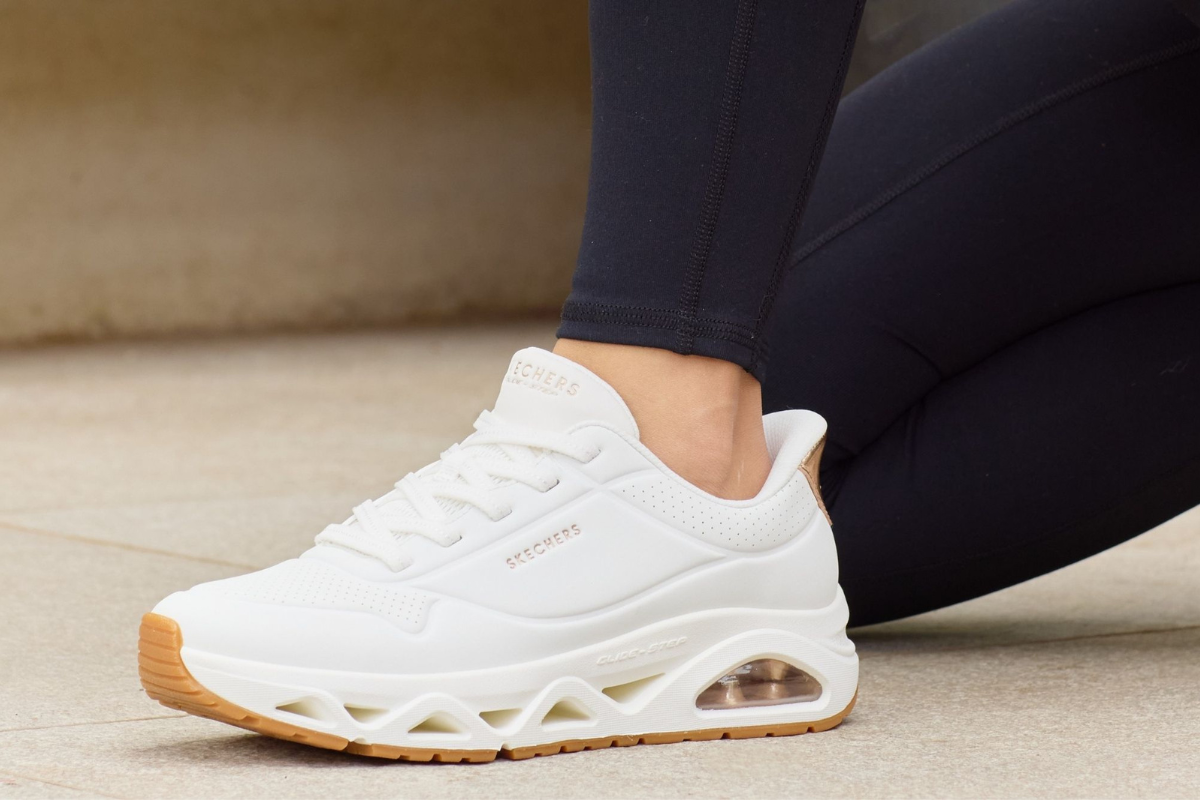 NEW Skechers Street™ Hands Free Slip-ins®: UNO Glide-Step®.